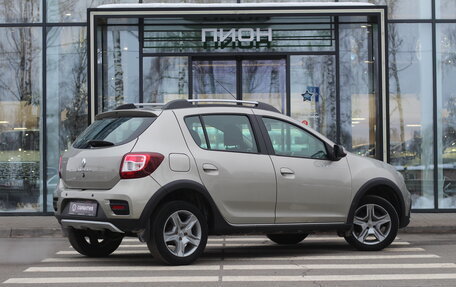 Renault Sandero II рестайлинг, 2019 год, 1 070 000 рублей, 3 фотография