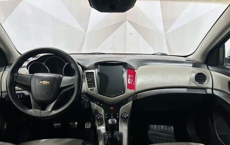 Chevrolet Cruze II, 2011 год, 600 000 рублей, 11 фотография