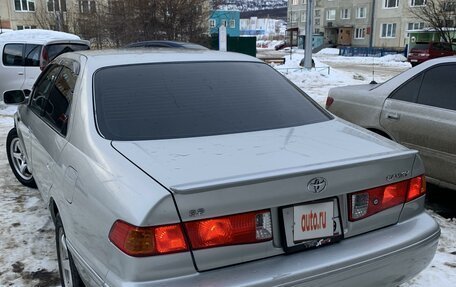 Toyota Camry, 2000 год, 675 000 рублей, 4 фотография