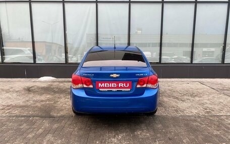 Chevrolet Cruze II, 2011 год, 699 000 рублей, 4 фотография