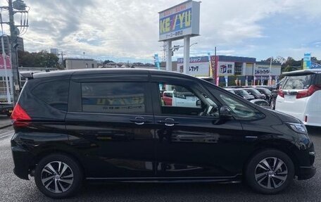 Honda Freed II, 2018 год, 1 085 000 рублей, 4 фотография