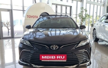 Toyota Camry, 2023 год, 5 290 000 рублей, 2 фотография