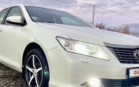 Toyota Camry, 2012 год, 1 695 000 рублей, 2 фотография