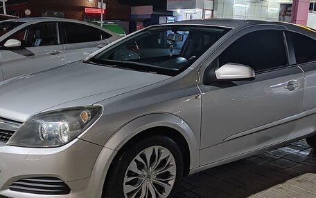 Opel Astra H, 2006 год, 650 000 рублей, 1 фотография