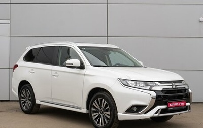 Mitsubishi Outlander III рестайлинг 3, 2022 год, 3 349 000 рублей, 1 фотография