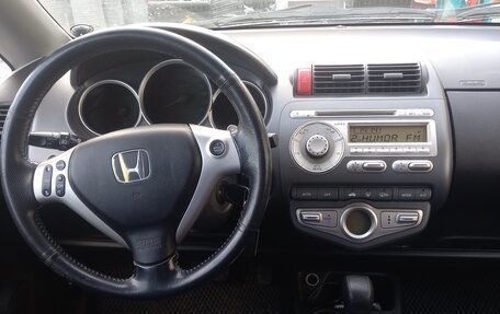 Honda Jazz I рестайлинг, 2007 год, 660 000 рублей, 7 фотография