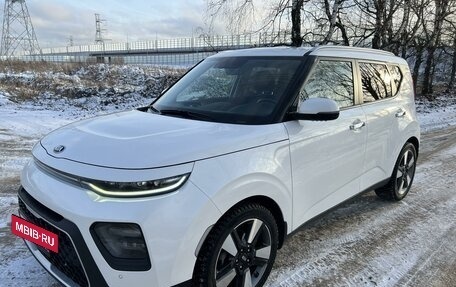 KIA Soul III, 2019 год, 2 400 000 рублей, 2 фотография