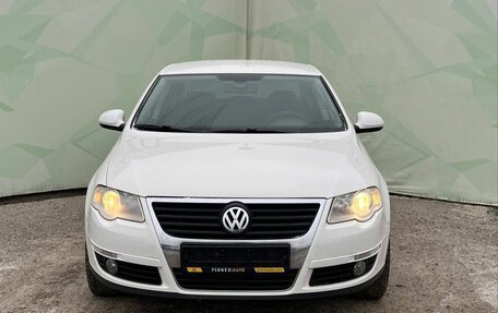 Volkswagen Passat B6, 2010 год, 800 000 рублей, 3 фотография