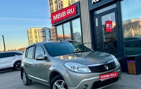 Renault Sandero I, 2012 год, 635 000 рублей, 1 фотография