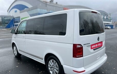 Volkswagen Multivan T6 рестайлинг, 2015 год, 4 070 000 рублей, 4 фотография