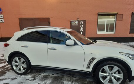 Infiniti FX II, 2012 год, 2 270 000 рублей, 7 фотография