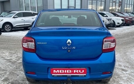 Renault Logan II, 2018 год, 980 000 рублей, 6 фотография