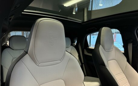 Porsche Cayenne III, 2024 год, 23 990 000 рублей, 13 фотография