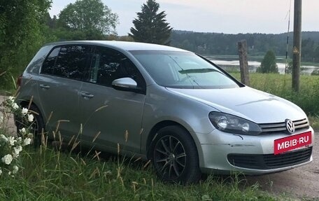 Volkswagen Golf VI, 2011 год, 947 000 рублей, 3 фотография