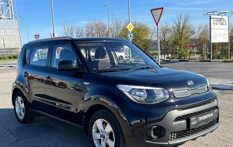 KIA Soul II рестайлинг, 2017 год, 1 749 000 рублей, 3 фотография