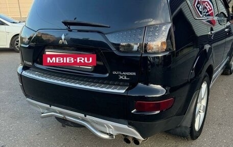 Mitsubishi Outlander III рестайлинг 3, 2007 год, 1 300 000 рублей, 7 фотография