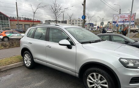 Volkswagen Touareg III, 2013 год, 2 100 000 рублей, 4 фотография