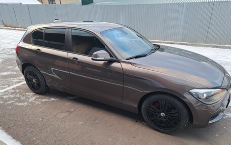 BMW 1 серия, 2012 год, 1 350 000 рублей, 2 фотография