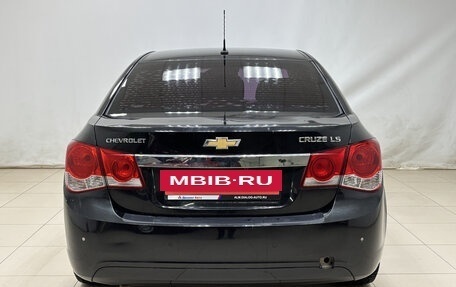 Chevrolet Cruze II, 2010 год, 550 000 рублей, 5 фотография