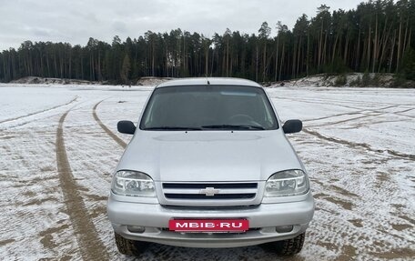 Chevrolet Niva I рестайлинг, 2008 год, 20 фотография