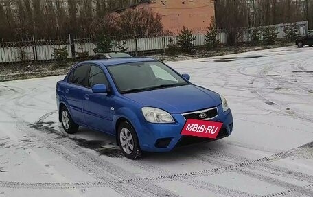 KIA Rio II, 2010 год, 780 000 рублей, 2 фотография