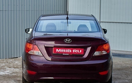 Hyundai Solaris II рестайлинг, 2011 год, 820 000 рублей, 5 фотография