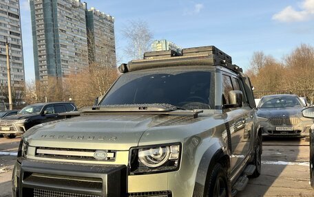 Land Rover Defender II, 2022 год, 12 000 000 рублей, 3 фотография