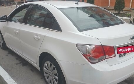 Chevrolet Cruze II, 2011 год, 600 000 рублей, 2 фотография