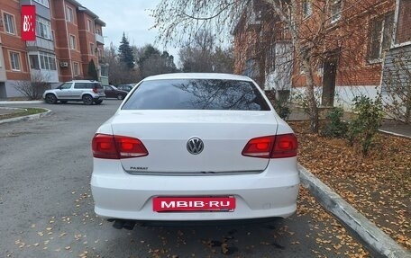 Volkswagen Passat B7, 2011 год, 900 000 рублей, 10 фотография