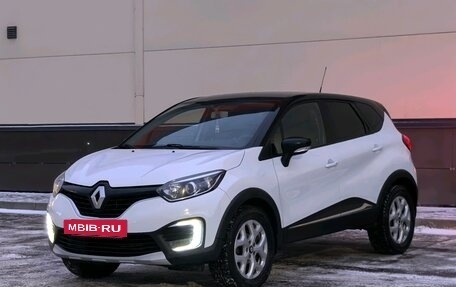 Renault Kaptur I рестайлинг, 2016 год, 1 360 000 рублей, 3 фотография