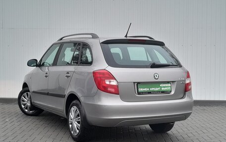 Skoda Fabia II, 2011 год, 899 000 рублей, 3 фотография