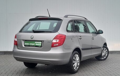 Skoda Fabia II, 2011 год, 899 000 рублей, 4 фотография