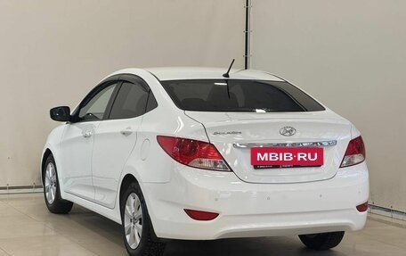 Hyundai Solaris II рестайлинг, 2013 год, 1 050 000 рублей, 7 фотография