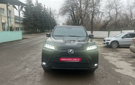 Lexus LX, 2022 год, 18 000 000 рублей, 3 фотография