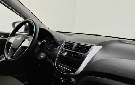 Hyundai Solaris II рестайлинг, 2011 год, 920 000 рублей, 9 фотография