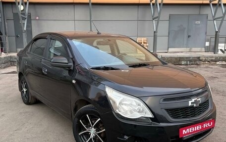 Chevrolet Cobalt II, 2013 год, 670 000 рублей, 2 фотография