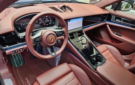 Porsche Panamera, 2024 год, 25 900 000 рублей, 9 фотография