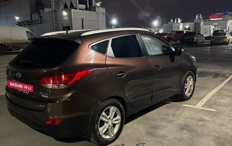 Hyundai ix35 I рестайлинг, 2011 год, 1 200 000 рублей, 2 фотография