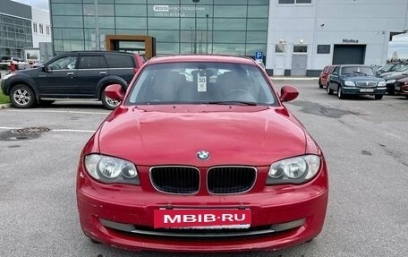 BMW 1 серия, 2010 год, 599 000 рублей, 6 фотография