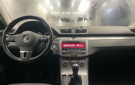 Volkswagen Passat B7, 2014 год, 899 000 рублей, 7 фотография