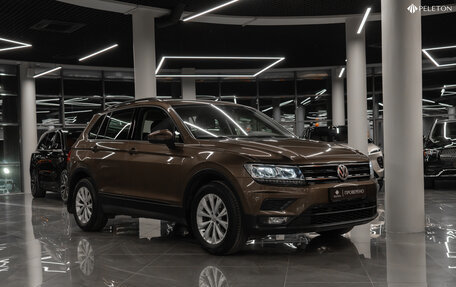 Volkswagen Tiguan II, 2020 год, 2 650 000 рублей, 2 фотография