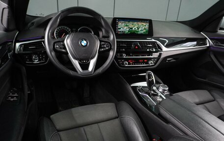 BMW 5 серия, 2017 год, 3 450 000 рублей, 6 фотография