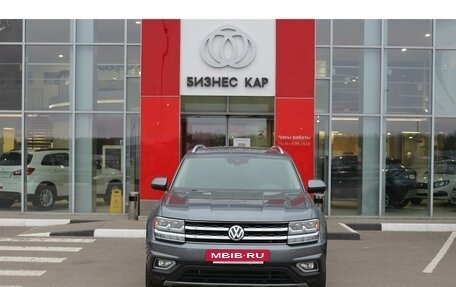 Volkswagen Atlas I, 2018 год, 3 850 000 рублей, 2 фотография