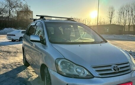 Toyota Ipsum II, 2003 год, 875 000 рублей, 4 фотография