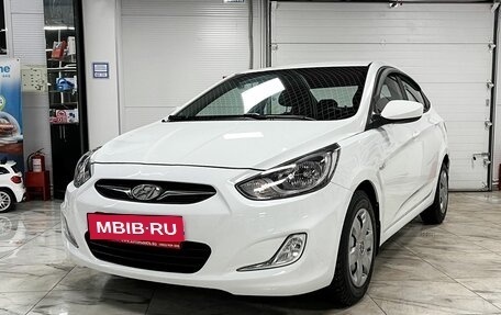 Hyundai Solaris II рестайлинг, 2014 год, 929 000 рублей, 2 фотография