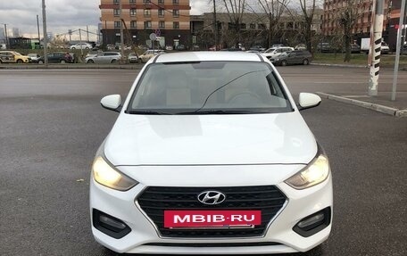 Hyundai Solaris II рестайлинг, 2018 год, 1 549 000 рублей, 2 фотография