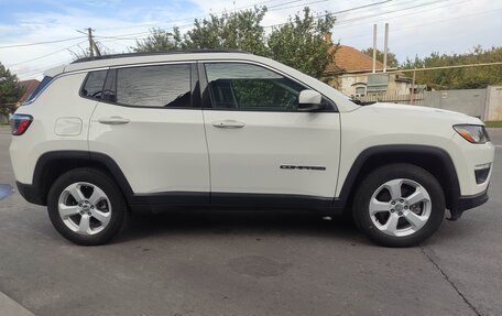 Jeep Compass II, 2017 год, 2 235 000 рублей, 8 фотография