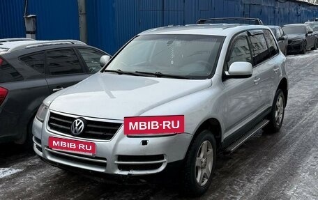 Volkswagen Touareg III, 2005 год, 880 000 рублей, 2 фотография