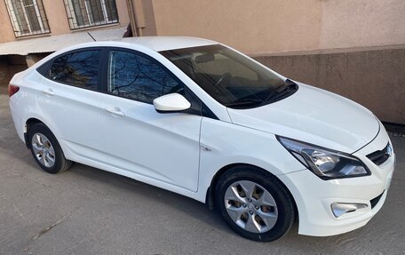 Hyundai Solaris II рестайлинг, 2016 год, 1 560 000 рублей, 8 фотография