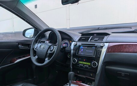 Toyota Camry, 2012 год, 1 700 000 рублей, 11 фотография